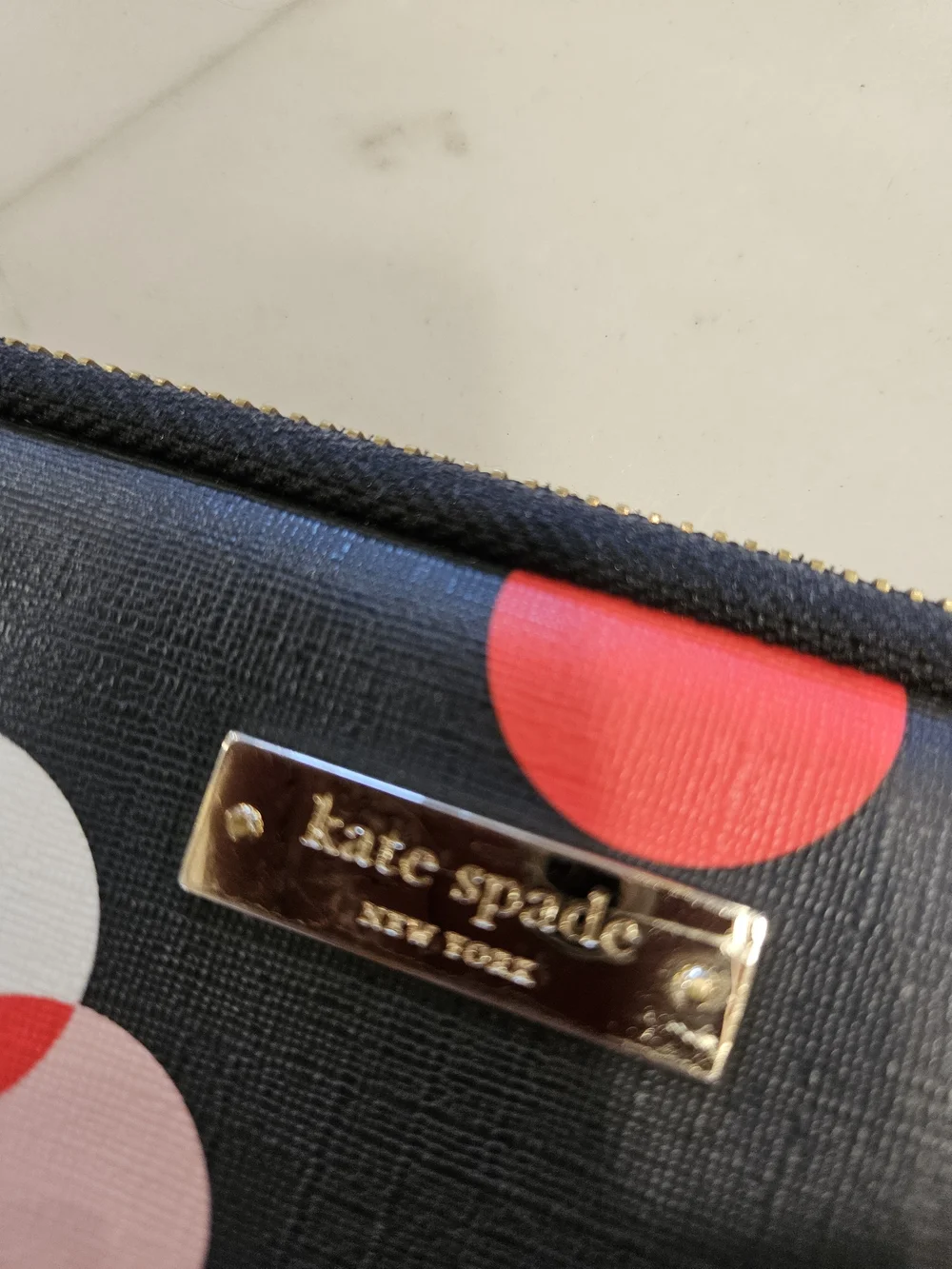 Kate Spade Bold Polka Dot Laptop Sleeve – Navy Blue Red Pink White